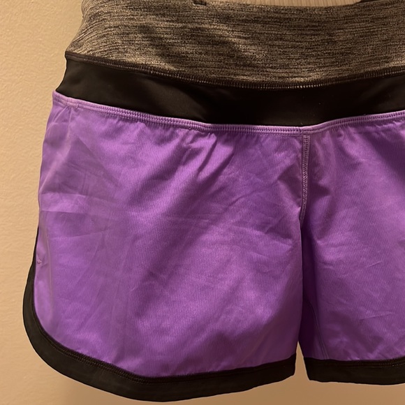 Purple Lululemon run shorts - Picture 4 of 4